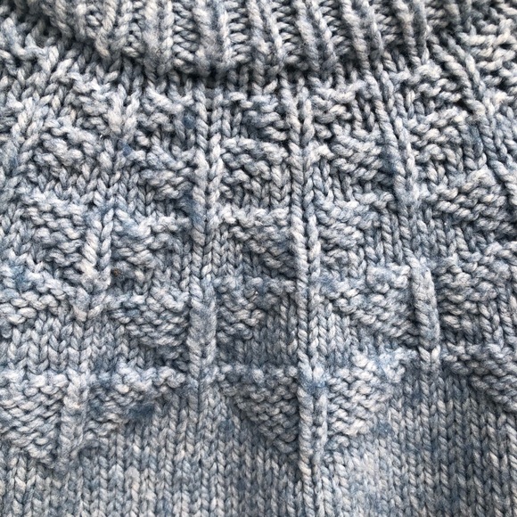 Hand knitted Sweater with patterned yoke - sky blue - L - Picture 5 of 7